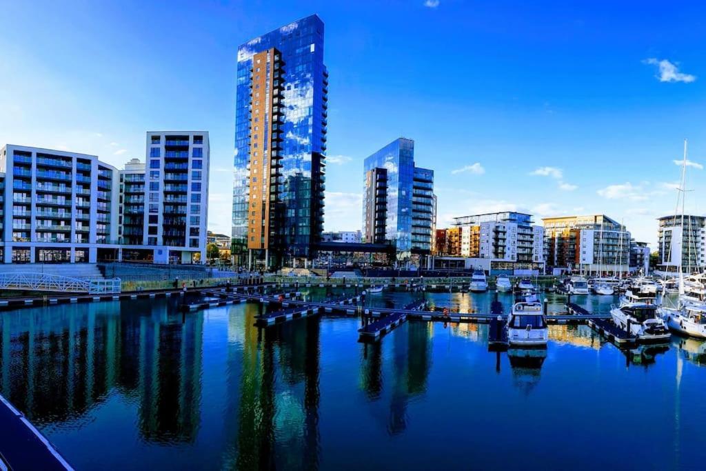 Luxury Studio In City Centre Саутхамптън Екстериор снимка